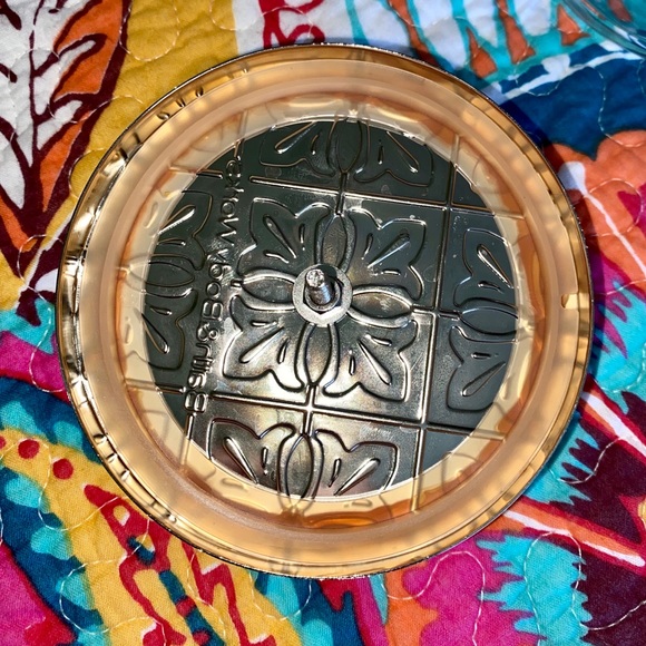 Storage Container - Picture 5 of 5